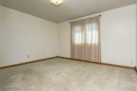 Bedroom - 1433 N Emerald Hills Dr, Nixa, MO 65714 photo 3 of 5