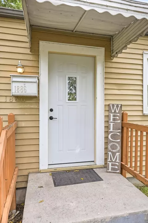 Exterior - 1886 N Fort Ave, Springfield, MO 65803 photo 1 of 5