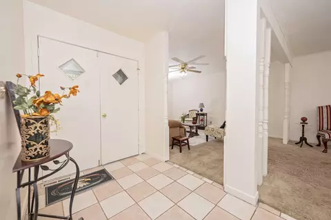Entry Way - 2516 S Weaver Ave, Springfield, MO 65807 photo 1 of 1