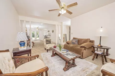 Living - 2516 S Weaver Ave, Springfield, MO 65807 photo 2 of 4