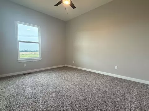 Bedroom - 1150 Napper Rd, Billings, MO 65610 photo 2 of 3