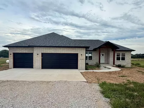 Exterior - 1150 Napper Rd, Billings, MO 65610 photo 2 of 5