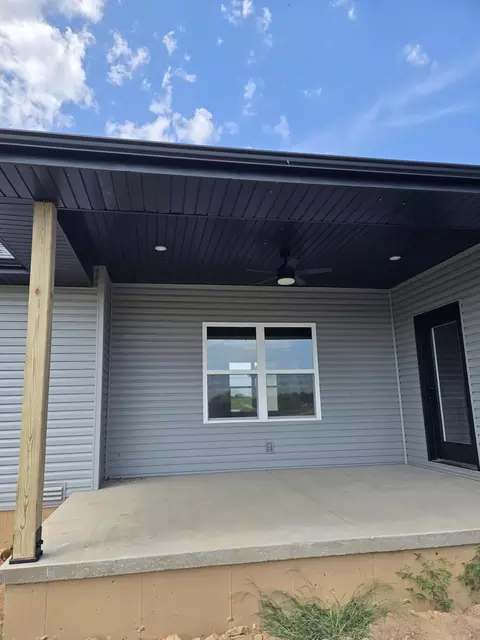 Exterior - 1150 Napper Rd, Billings, MO 65610 photo 4 of 5