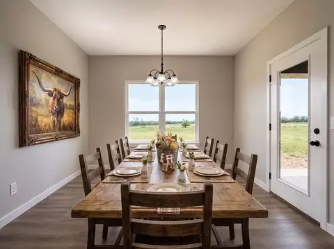 Dining - 1150 Napper Rd, Billings, MO 65610 photo 2 of 2