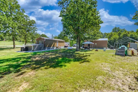 Exterior - 286 County Road 615b, Gainesville, MO 65655 photo 2 of 12