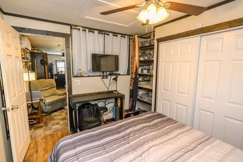 Bedroom - 286 County Road 615b, Gainesville, MO 65655 photo 3 of 3