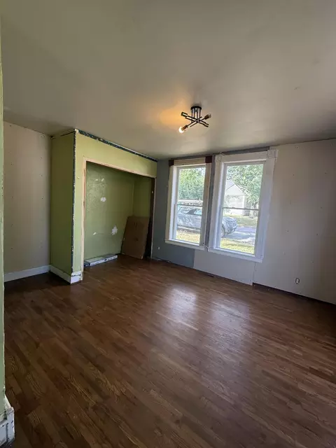 Other - 402 E Olive St, Bolivar, MO 65613 photo 3 of 4