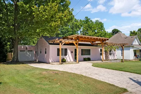 Exterior - 1345 E Walnut St, Springfield, MO 65802 photo 11 of 12