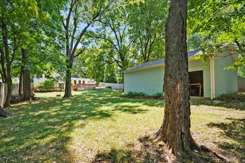 Exterior - 1345 E Walnut St, Springfield, MO 65802 photo 8 of 12