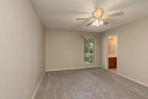 Bedroom - 4035 S Parkcrest Ave, Springfield, MO 65810 photo 1 of 5