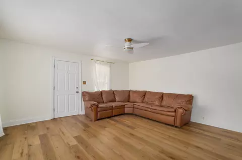 Living - 2620 W Chestnut St, Springfield, MO 65802 photo 2 of 3