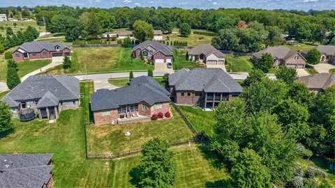 View/Area - 3820 E Rosebrier St, Springfield, MO 65809 photo 3 of 3