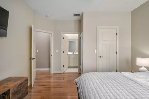 Bedroom - 3820 E Rosebrier St, Springfield, MO 65809 photo 7 of 7