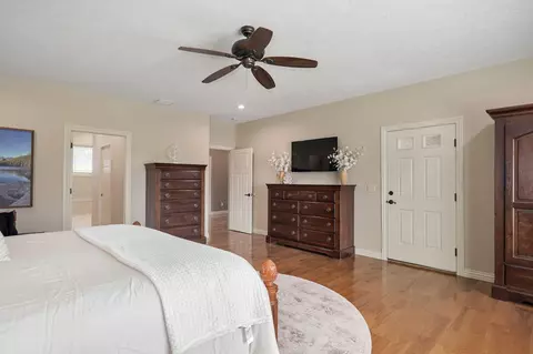 Bedroom - 3820 E Rosebrier St, Springfield, MO 65809 photo 3 of 7