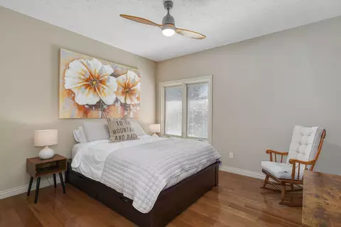 Bedroom - 3820 E Rosebrier St, Springfield, MO 65809 photo 6 of 7