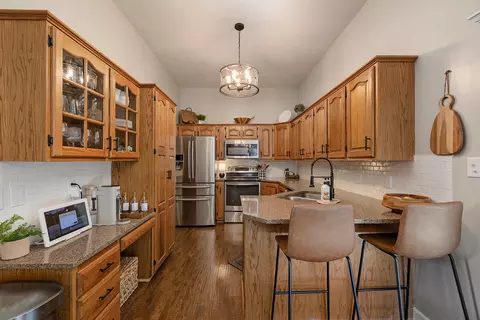 Kitchen - 2103 W Sexton Dr, Springfield, MO 65810 photo 1 of 5