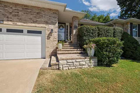 Exterior - 2103 W Sexton Dr, Springfield, MO 65810 photo 14 of 17