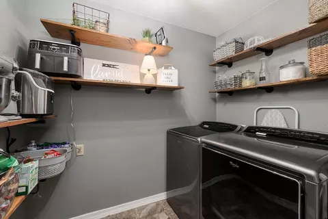 Other - 2103 W Sexton Dr, Springfield, MO 65810 photo 2 of 10