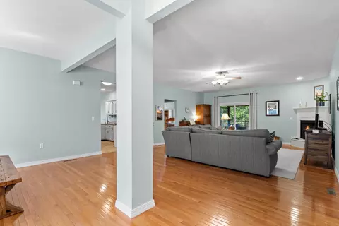 Entry Way - 227 Sherman Way, Branson, MO 65616 photo 2 of 3