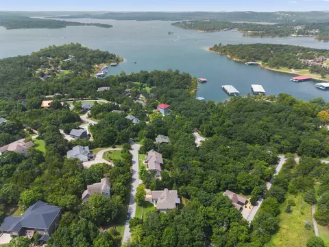 View/Area - 227 Sherman Way, Branson, MO 65616 photo 6 of 16