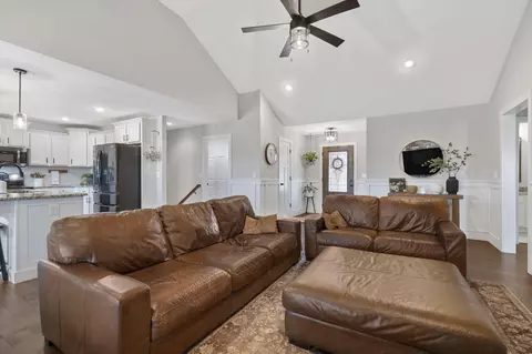 Entry Way - 2753 W Fishhook Ave, Ozark, MO 65721 photo 1 of 1