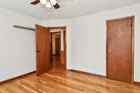 Bedroom - 1929 S Fairway Ave, Springfield, MO 65804 photo 6 of 8