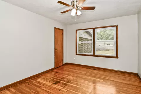 Bedroom - 1929 S Fairway Ave, Springfield, MO 65804 photo 7 of 8