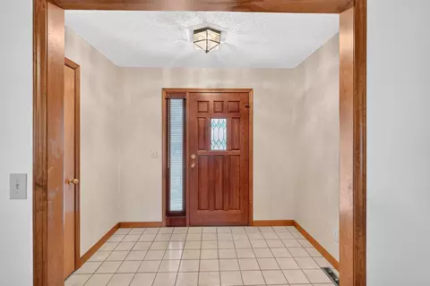 Entry Way - 3447 S Valley View Ave, Springfield, MO 65804 photo 1 of 1