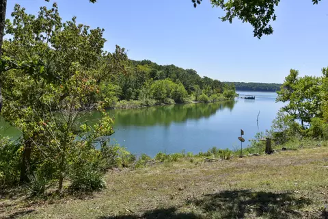 View/Area - 116 Ironwood St, Shell Knob, MO 65747 photo 4 of 12