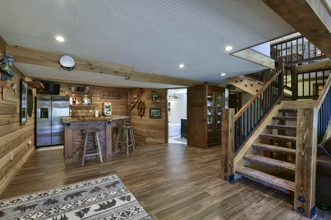 Entry Way - 116 Ironwood St, Shell Knob, MO 65747 photo 1 of 5