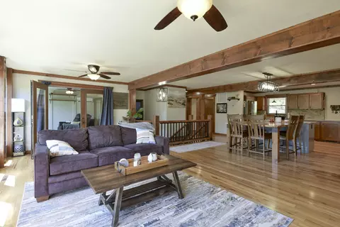 Living - 116 Ironwood St, Shell Knob, MO 65747 photo 3 of 5