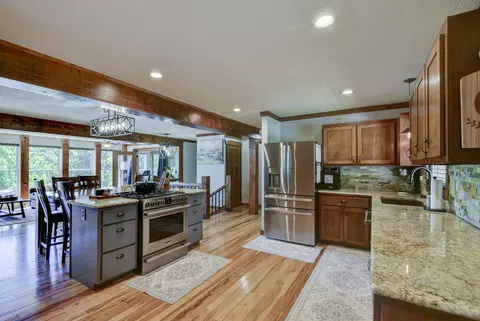 Kitchen - 116 Ironwood St, Shell Knob, MO 65747 photo 1 of 4