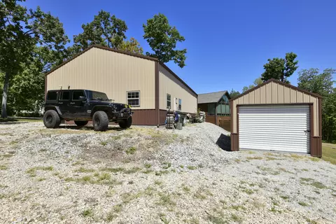 Exterior - 116 Ironwood St, Shell Knob, MO 65747 photo 12 of 15