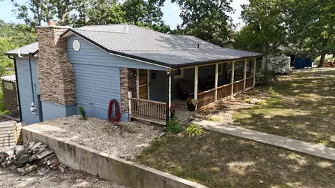 Exterior - 116 Ironwood St, Shell Knob, MO 65747 photo 3 of 15