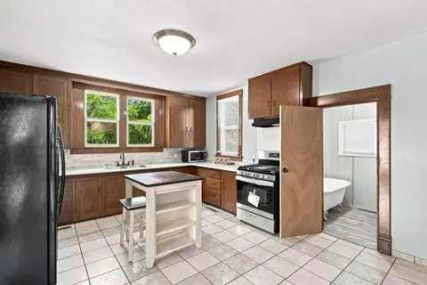 Kitchen - 700 Frisco St, Monett, MO 65708 photo 2 of 3