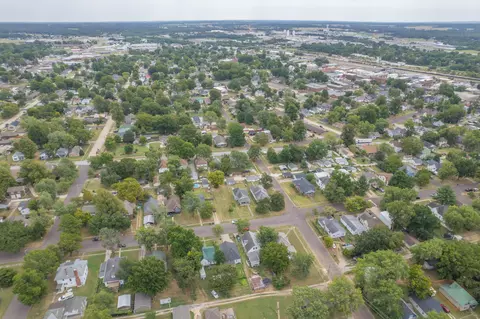 View/Area - 700 Frisco St, Monett, MO 65708 photo 8 of 9