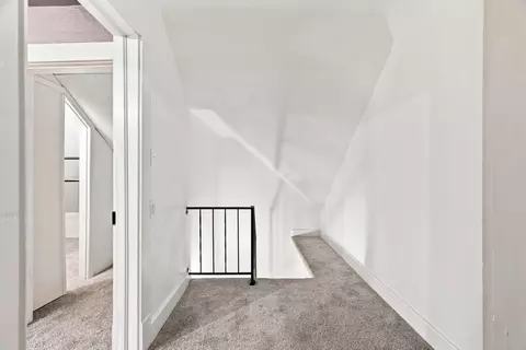Entry Way - 700 Frisco St, Monett, MO 65708 photo 4 of 4
