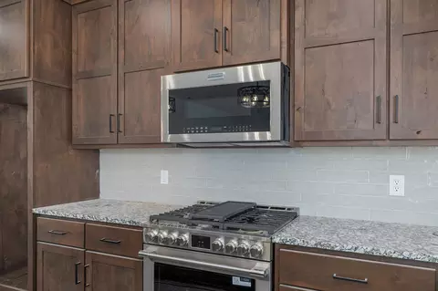 Kitchen - 3040 W Marty St, Springfield, MO 65810 photo 2 of 2