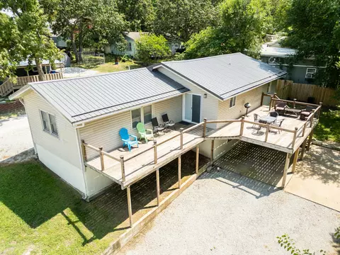 Exterior - 31569 Spring Ave, Warsaw, MO 65355 photo 3 of 4