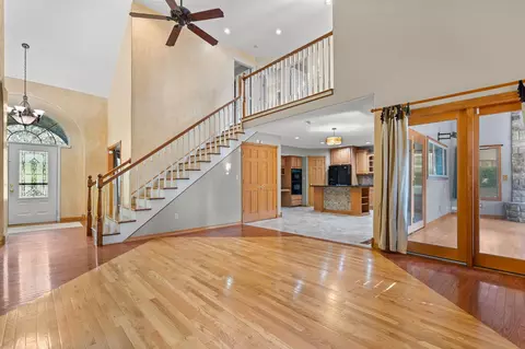 Living - 218 River Bluff Dr, Branson, MO 65616 photo 4 of 9