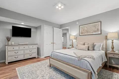 Bedroom - 218 River Bluff Dr, Branson, MO 65616 photo 7 of 11