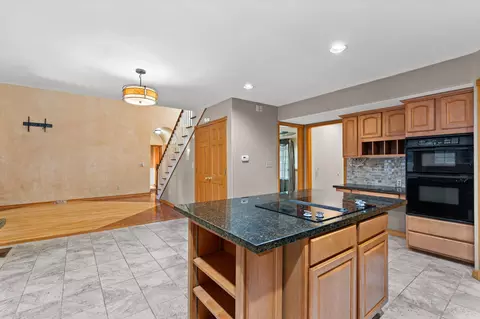Kitchen - 218 River Bluff Dr, Branson, MO 65616 photo 6 of 8