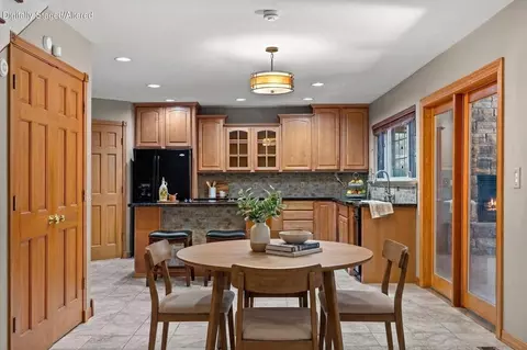 Dining - 218 River Bluff Dr, Branson, MO 65616 photo 1 of 2