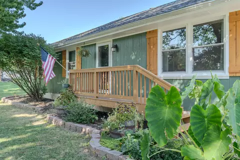 Exterior - 1804 S 14th Ave, Ozark, MO 65721 photo 4 of 10