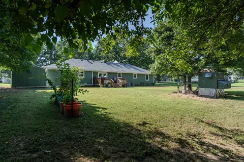 Exterior - 1804 S 14th Ave, Ozark, MO 65721 photo 8 of 10
