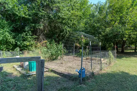 Exterior - 1804 S 14th Ave, Ozark, MO 65721 photo 10 of 10