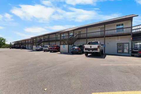 80 Kimberling Crossing Dr UNIT 214, Kimberling City, MO 65686
