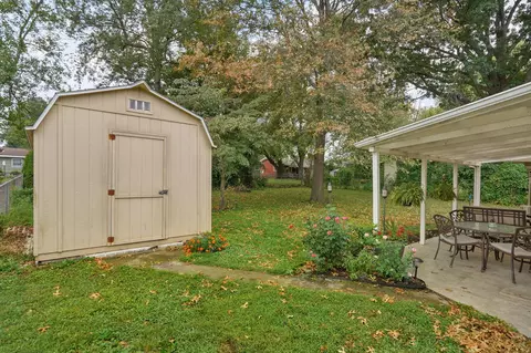 Exterior - 2642 E Lombard St, Springfield, MO 65802 photo 2 of 9