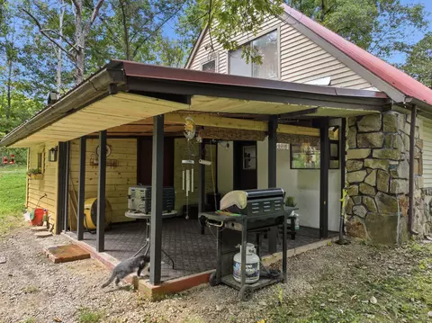Exterior - 3320 County Road 328, Thayer, MO 65791 photo 2 of 4