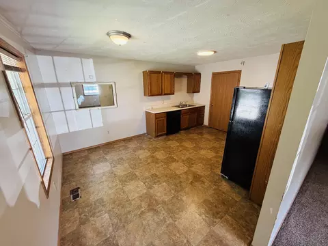 Kitchen - 1432 N Prospect Ave #A & B, Springfield, MO 65802 photo 1 of 5
